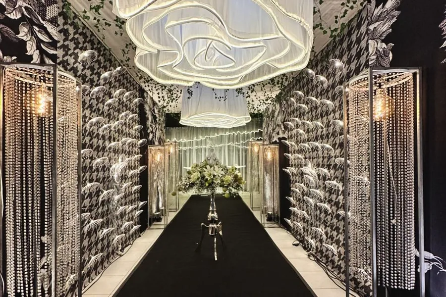 Produção de casamento com iluminação e estrutura R2 em Garanhuns